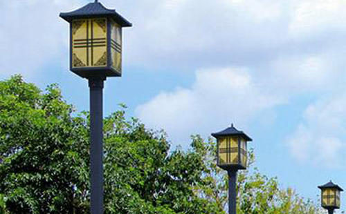 和政庭院灯安装间距与布灯设计全解析 和政庭院灯安装间距与布灯设计全解析