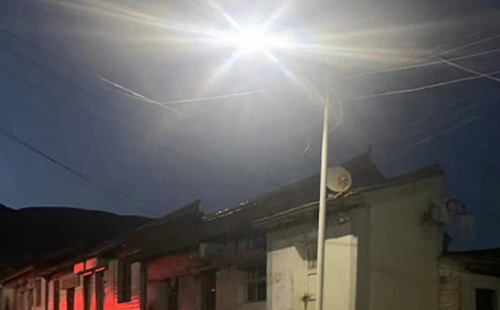 农村院子里最适合的和政太阳能路灯亮度与安装要点 农村院子里最适合的和政太阳能路灯亮度与安装要点